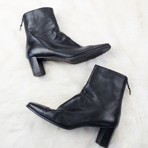 Stuart Weitzman Square Toe Heeled Ankle Boots